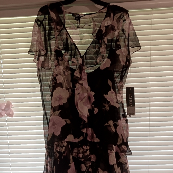 Ralph Lauren top and skirt size4 see threw - Picture 1 of 2
